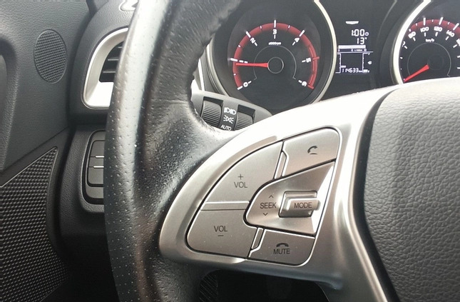 SsangYong Tivoli cena 42900 przebieg: 114000, rok produkcji 2016 z Góra małe 529